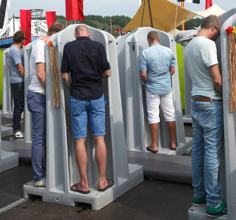4 Stall Urinals